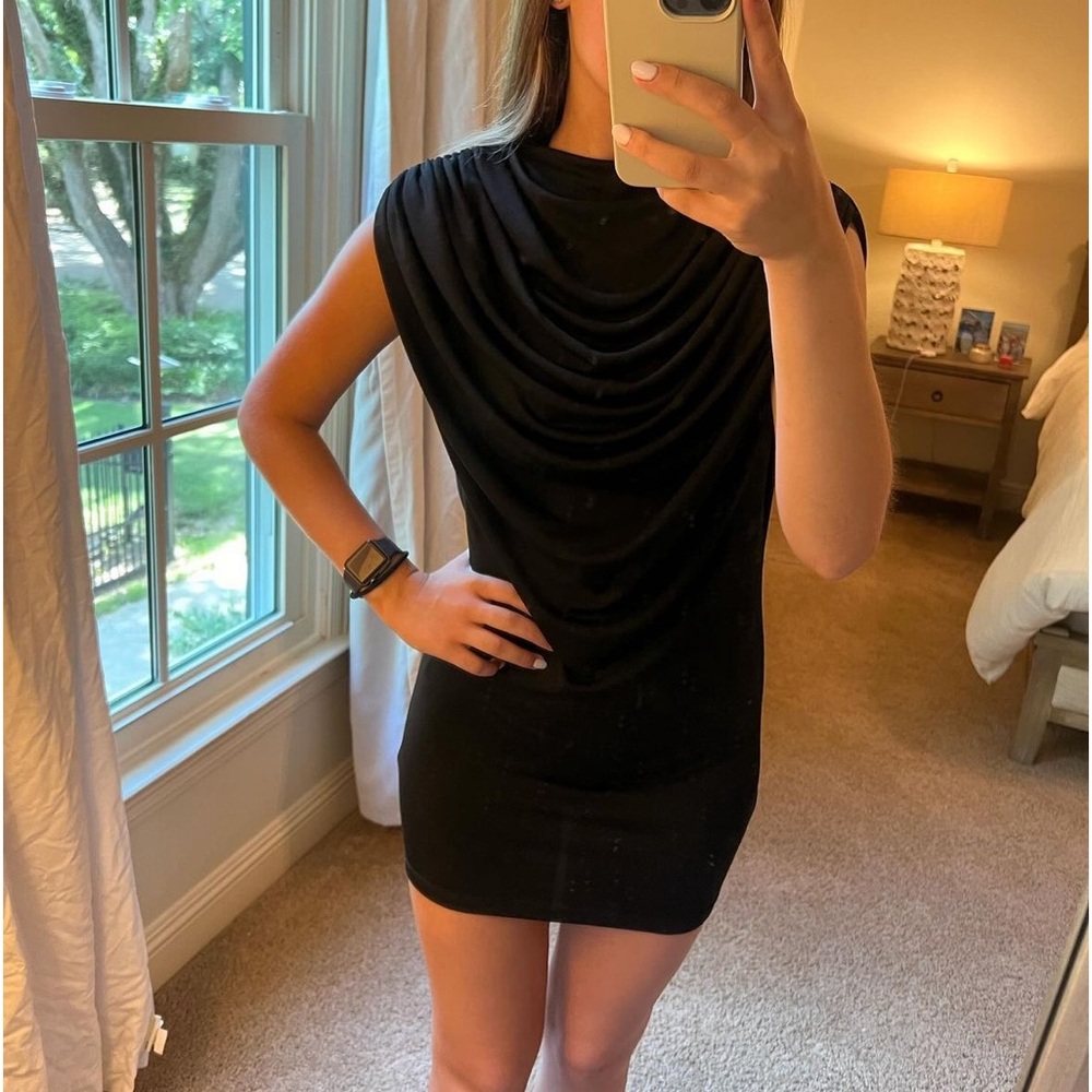 L’Academie Robyn dress - Picture 3 of 3